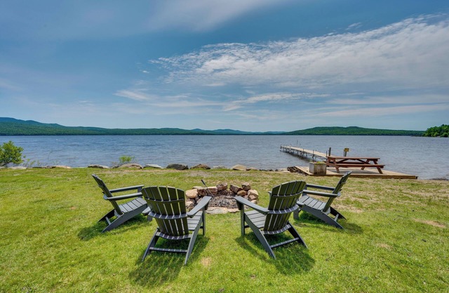 Pittsburg Lake House w/Magalloway Mountain Views!