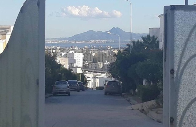 Pleasant apartment in a quiet area in Ennasrnn