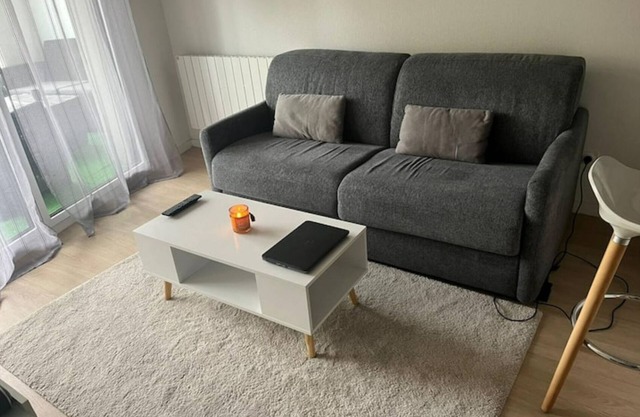 Pleasant T2 apartment with spacious balcony