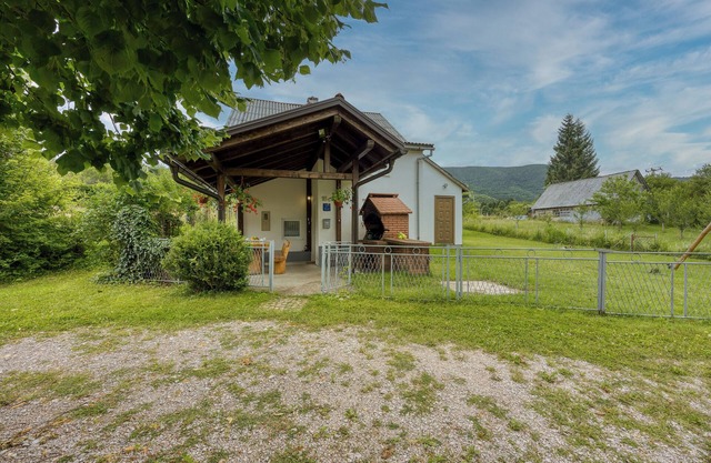 Plitvice Lakes House By The Creek, Korenica, Croatia
