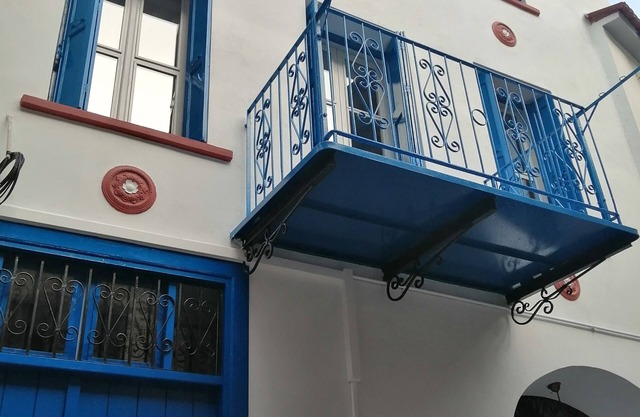Plomari Nomad House
