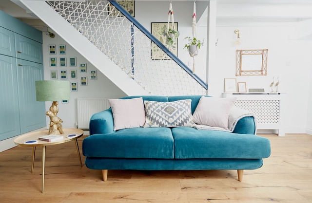 Poachers Pocket, Boutique Cornish Cottage for two, close to the Camel Trail