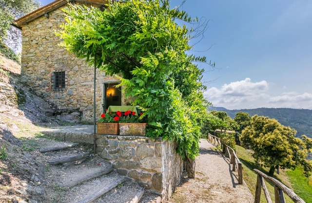 Podere Cima a Zano/Apt.Alfiero by Interhome