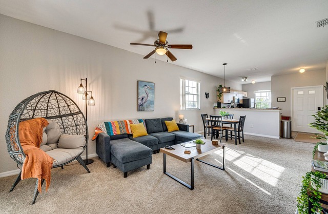 Poinciana Resort Condo Near Disney + Legoland!