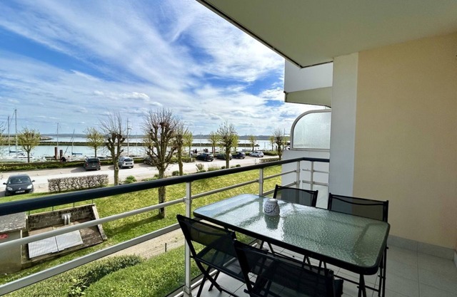 Pointe de Sel, 4-person apartment with marina view