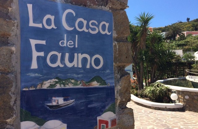 PONZACASA DEL FAUNO in CALA FONTE with PRIVATE PARKING PLACE- THE TWO-ROOM APARTMENT