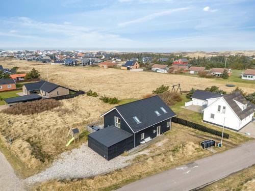 Pool House With Activity Room, Built In 2020, With A View Of The North Sea