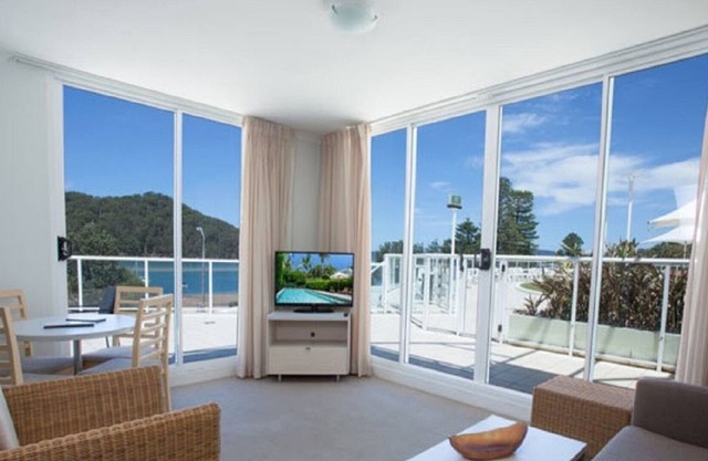 Poolside Beach Front & Ocean Views Ettalong Beach Resort Central Coast NSW
