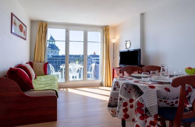 Port Guillaume by Interhome