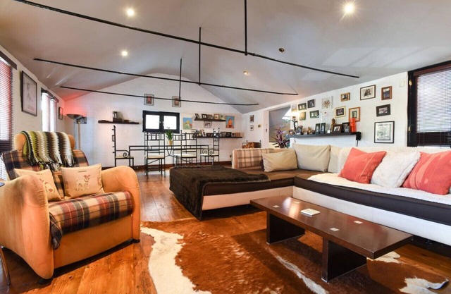 Portsmouth Pearl | 2BR Old Forge