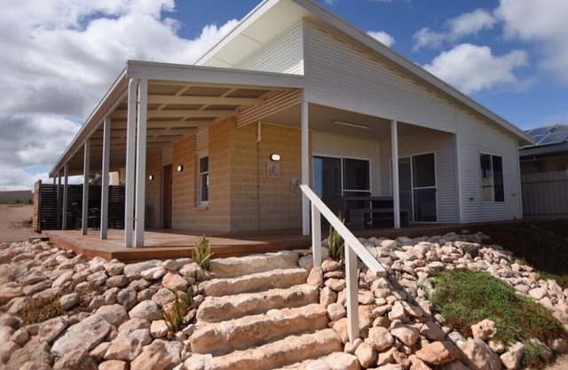 Poseidon`s Oasis - Entire Home - Moonta Bay