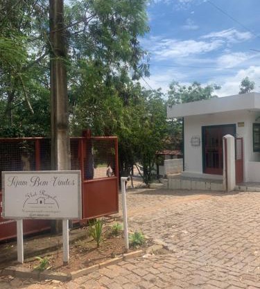 POUSADA E FLAT ROYAL