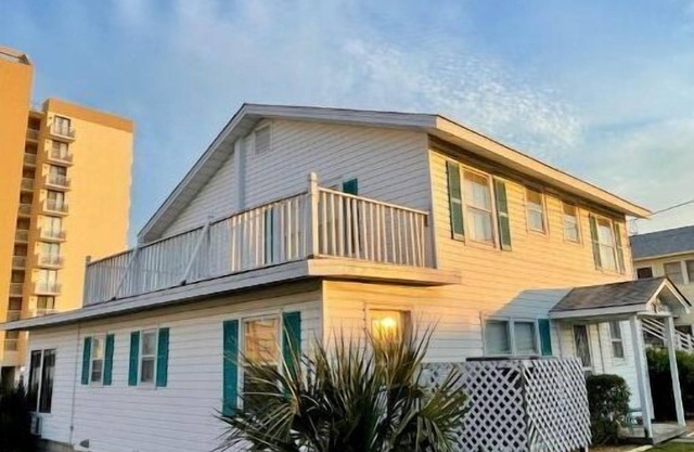 Precious Memories Home (across from beach)