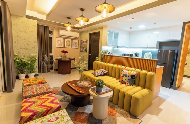 Premium 1BR family friendly condo with full balcony views in BGC