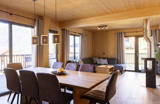 Premium Chalet # 56 with IR-Sauna & Whirlpool