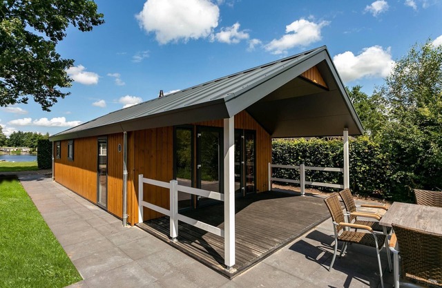 Premium Lodge Near Recreation Lake