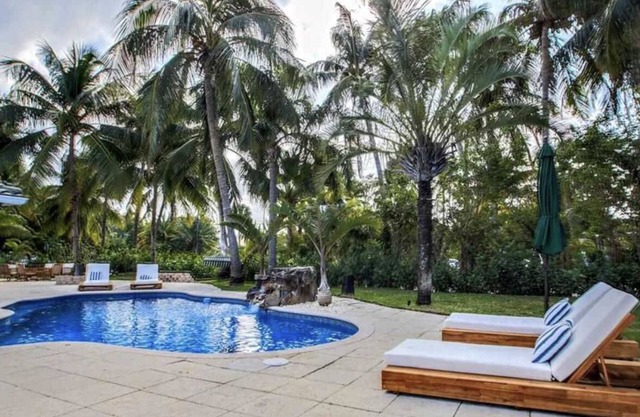 Prestigious & Tranquil Beach house
