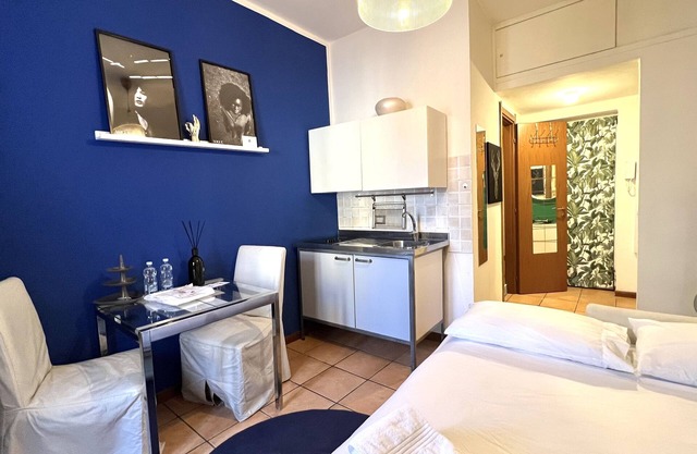 PRETTY SUITE IN PORTA ROMANA