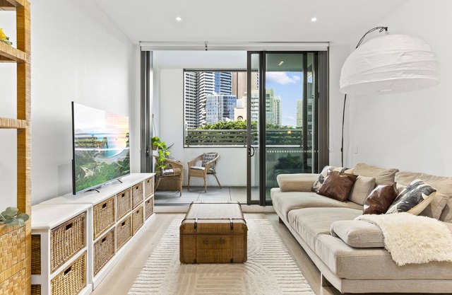 Pristine 1-Bed Unit In The Heart of Haymarket