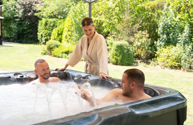 Privé Wellness Verblijf met Grote Tuin in de Natuur - Natuurhuisje Lotus