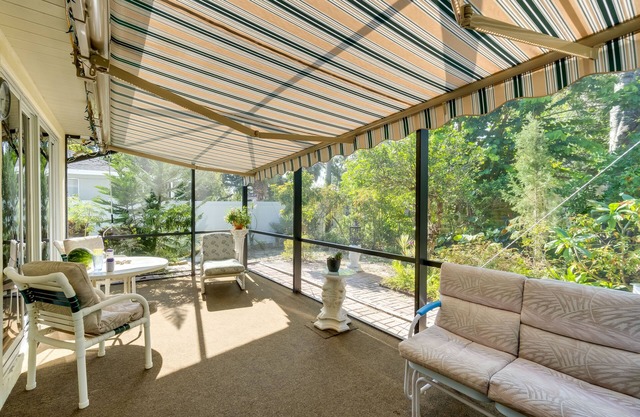 Private Backyard Oasis: Spacious Venice Escape!