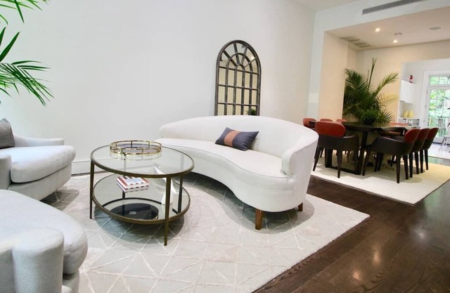 Private, Beautiful Upper Eastside Townhome