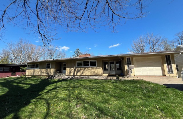Private Home Close to Town and Nature Preserve