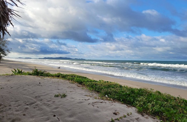 Private House with private beach access!