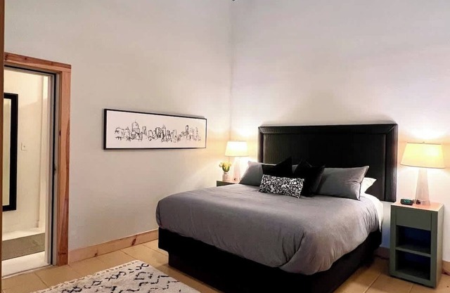 Private Spacious Barndominium
