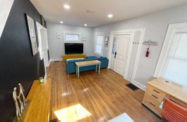 Private Vacation Home Near Downtown Indianapolis