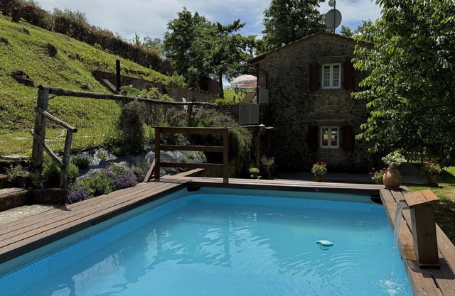 Private Villa with A/C, WIFI, private pool, TV, terrace, pets allowed, panoramic view, parking