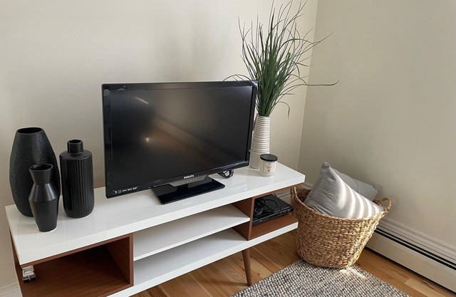 Professionally Designed Suite + Free Parking