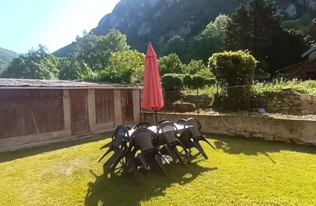 Promotion end of August and September for 2 nights minimum. Quiet, cosy house.