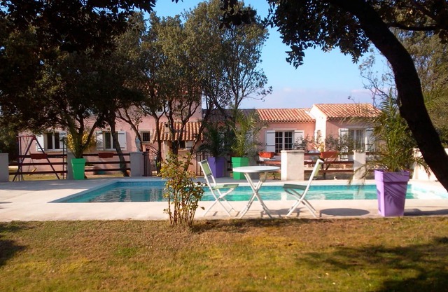 Provencal villa with pool drome