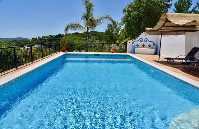 Villa Detached quiet spectacular views of the Algarve and the ocean