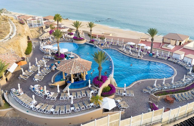 PUEBLO BONITO @COPALA POOLSIDE CONDO WITH RESORT ACCESS & 7MIN TO DOWNTOWN CABO!