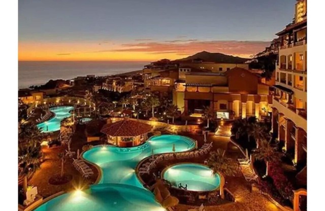 Pueblo Bonito Sunset Super Presidential w/Huge Oceanview Deck & Private HOT TUB
