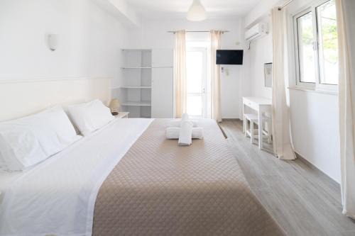 Qeparo Pano Rooms