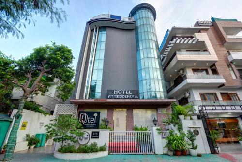 Qotel Hotel AT Residency Kaushambi Anand Vihar
