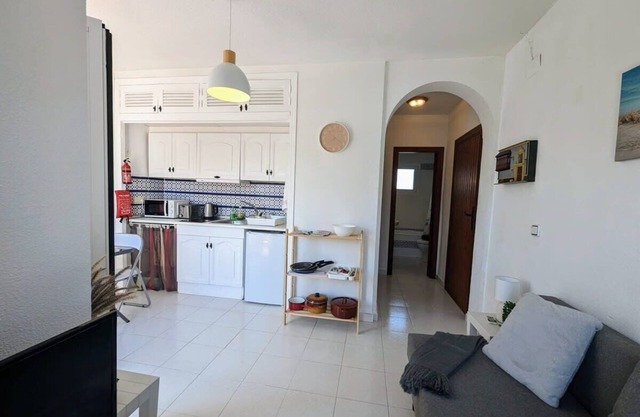 Quaint Apartment with Com Pool Villamartin SM6