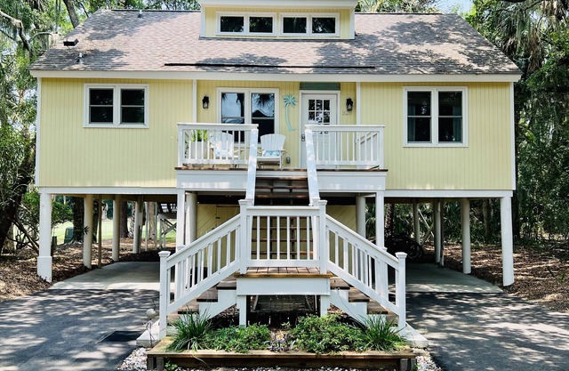 Quaint Seabrook Island Beach Cottage Near Charleston