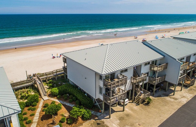 Queen's Grant 211-C | Oceanfront + Sound Views!