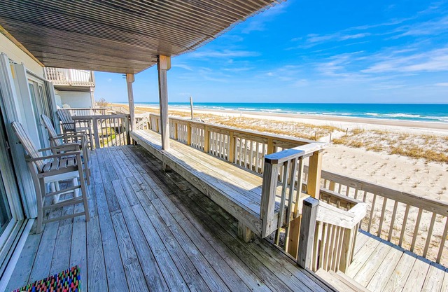 Queen's Grant E-117 – Perfect Beach Getaway