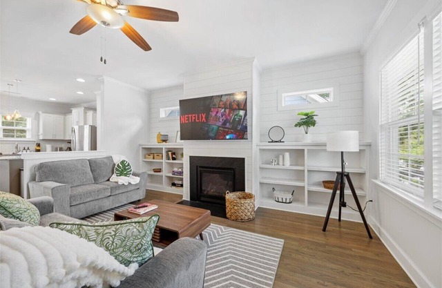Quiet 3BR/2.5BA with Fenced Yard—10-min drive to Duke University & Downtown