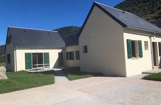 Quiet and spacious house 10 pers Near St Lary Mountain view