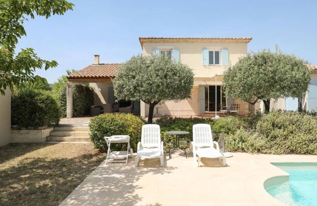 Quiet family friendly vacation home for 6 to 10 pers.