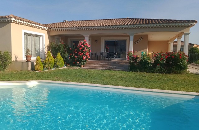 QUIET VILLA IN PROVENCE
