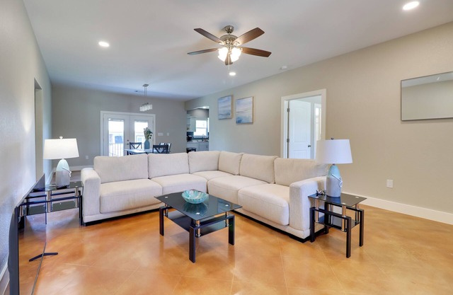 Quiet Hill Country Home: 1 Mi to Lake LBJ Access!