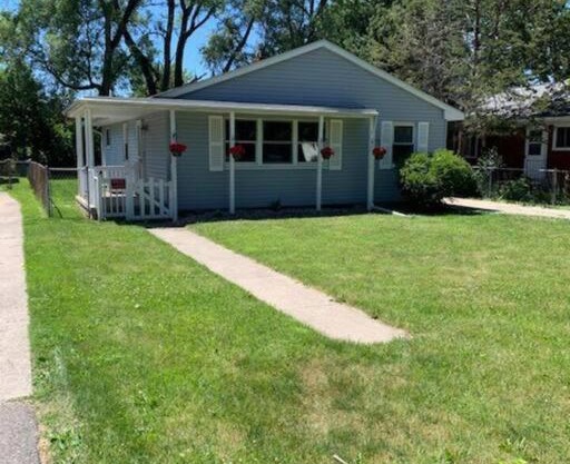 Quiet home three bedroom home in peaceful neighborhood