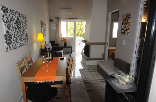 QUIET RESIDENCE " ROSSA 18"